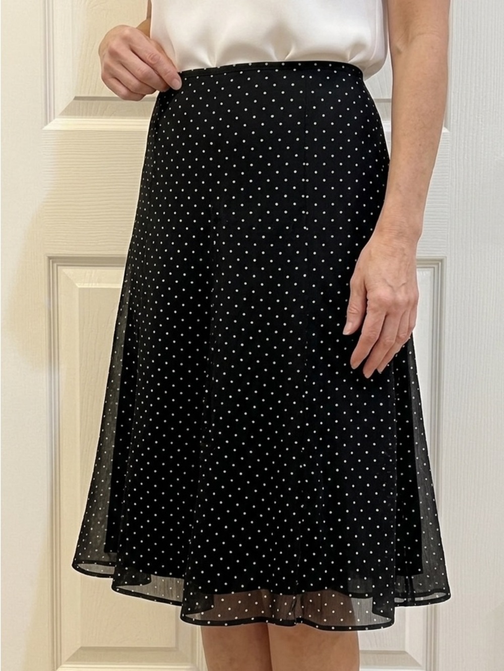 Liz & Co. Black & White Polka Dot Chiffon Flowy Lined A-Line Skirt Size Large